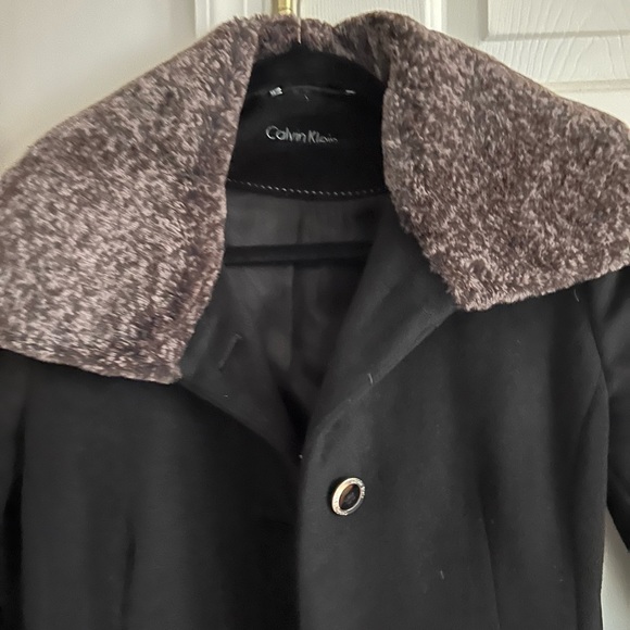 Calvin Klein classic wool coat ( Like New) - Picture 2 of 8